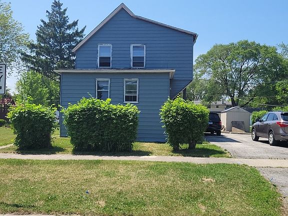 3rd image of 1036 Lincoln St