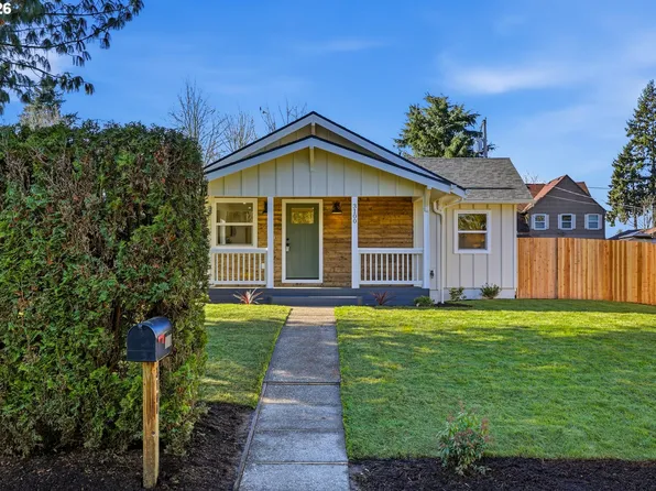 3100 Q St, Vancouver, WA 98663