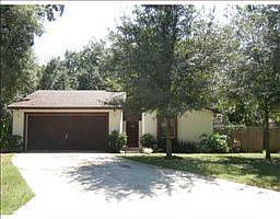 5th image of 8611 Poinsettia Dr