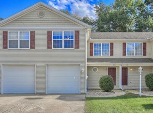 315 Windwood Ct, Mahomet, IL
