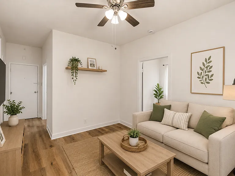 1623 N Mariposa — Photo 76