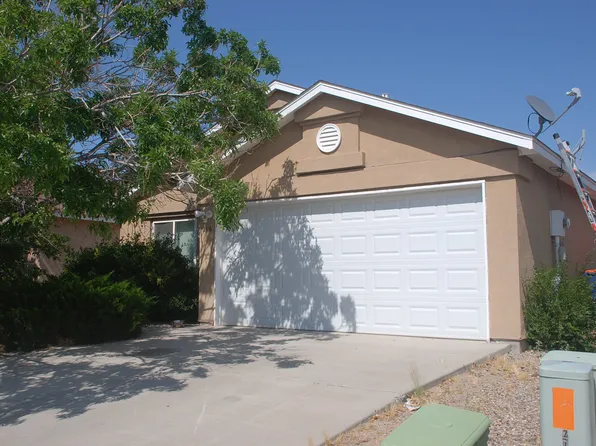 2116 N Wind Dr SW, Albuquerque, NM 87121