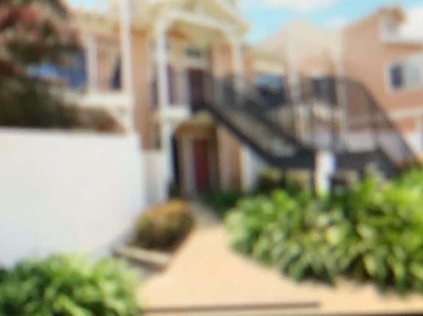 2475 Village Grn #1