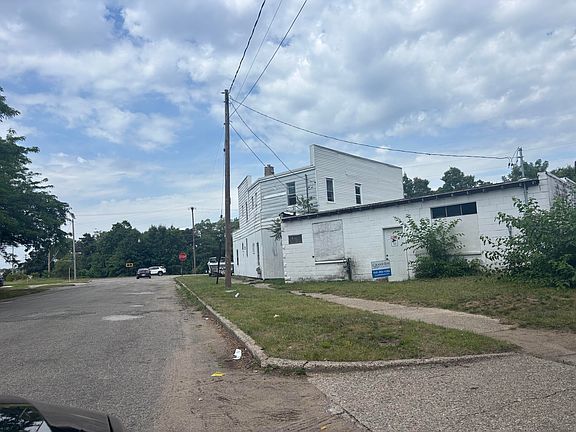 2nd image of 3009&3013 Merriam St