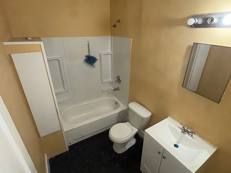 1633 Eddington Rd — Photo 8