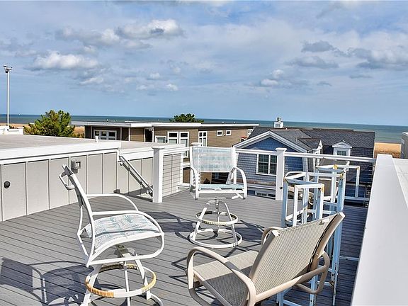 Rooftop Deck