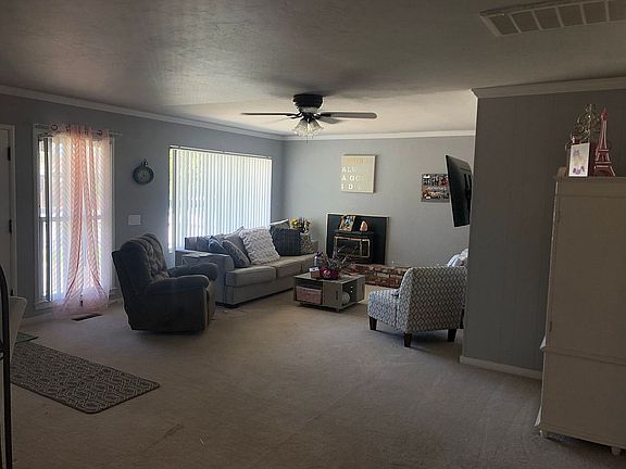 5th image of 536 Eureka Ave