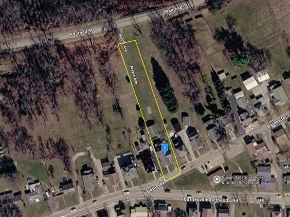 105 Bethesda St, Barnesville, OH 43713