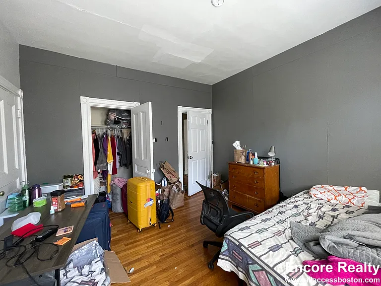 11 Park St #6 — Photo 13