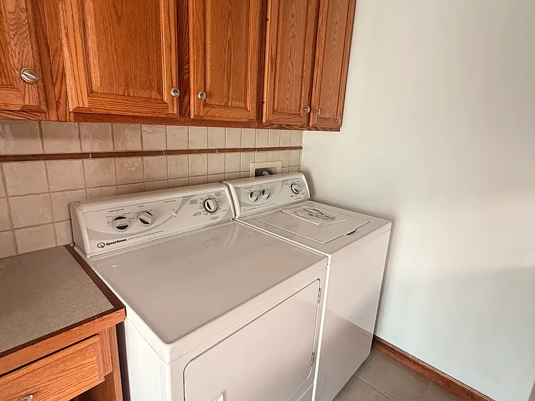 5391 Chapmans Rd #2 — Photo 6
