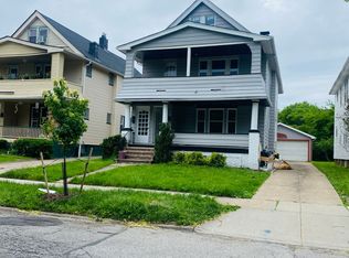 2042-2044 Lewis Dr #UP, Lakewood, OH 44107