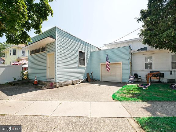 4th image of 901 Bergen St