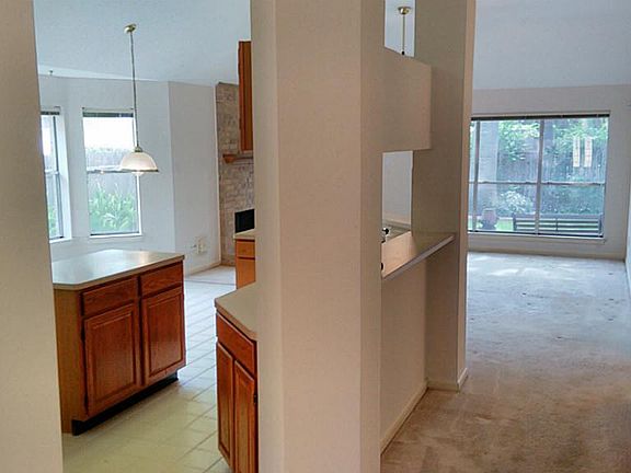 5th image of 5710 White Mills Dr
