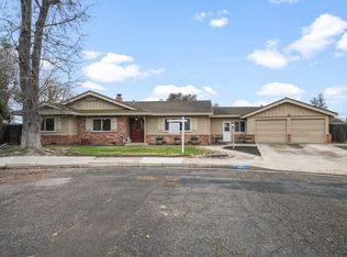 100 Fairvale Ct, Turlock, CA 95380