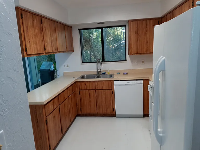 4410 Black Forest Way — Photo 5
