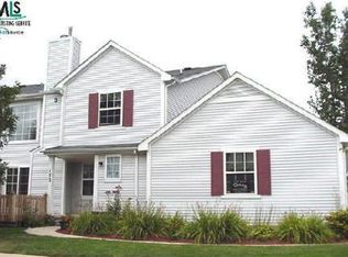 172 Barrington Cir W, Lake Orion, MI 48360