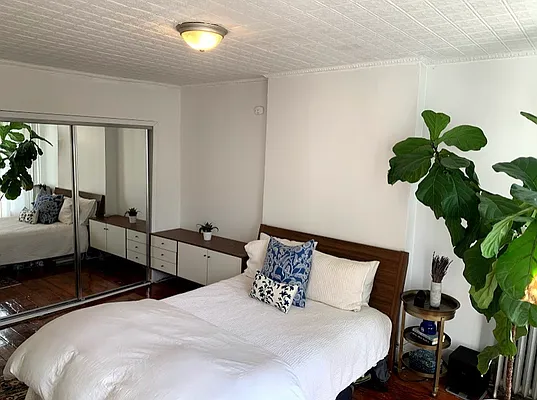 Rented by Compass | media 16