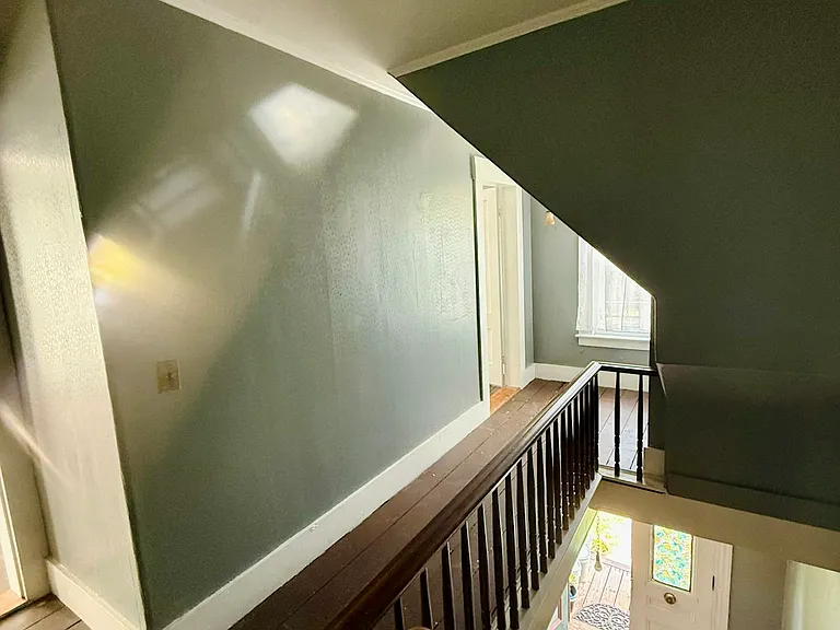 40 Highland St #C — Photo 4