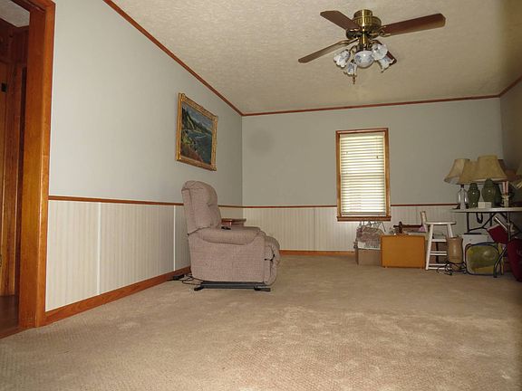3rd image of 1306 N Robb St