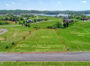 5040 Serenity Dr, Mooresburg, TN 37811