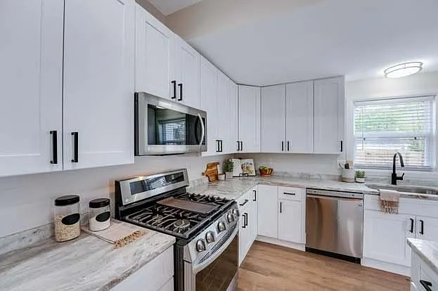 879 Bellows Ave — Photo 26