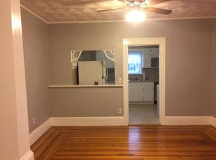 717 Post Rd, Warwick, RI 02888