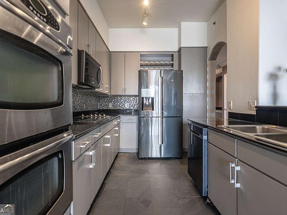 4th image of 3445 Stratford Rd NE APT 1501