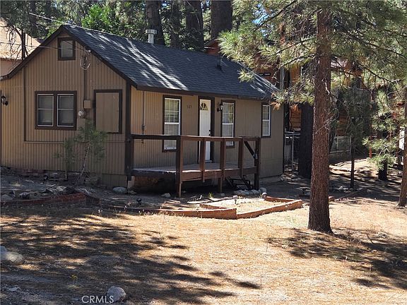 2nd image of 525 Yukon Dr