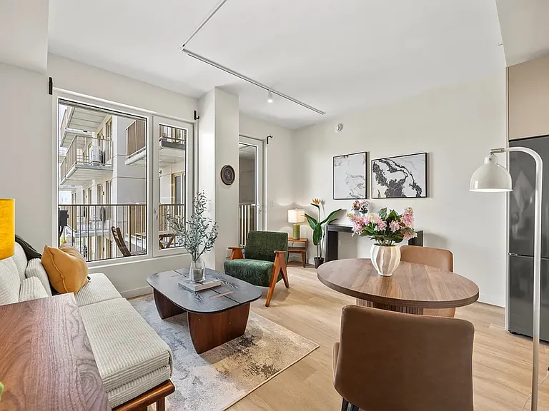 16 West St #407 — Photo 4
