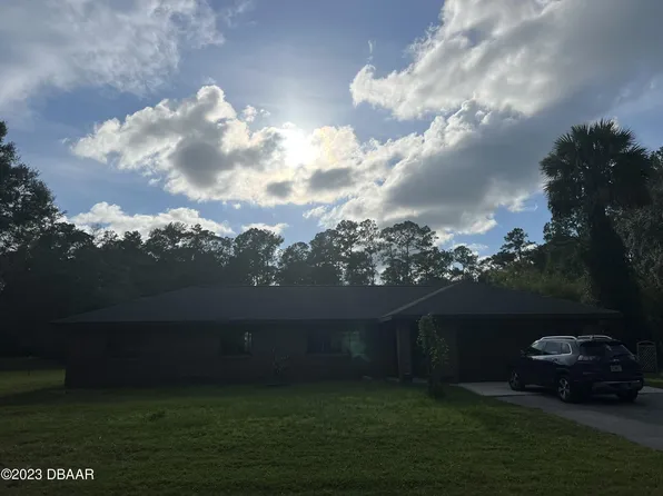 55239 1st St, Astor, FL 32102