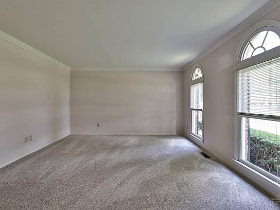 5th image of 11999 Carrington Ct