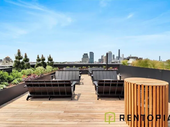 1010 Pacific Street image 25 of 28