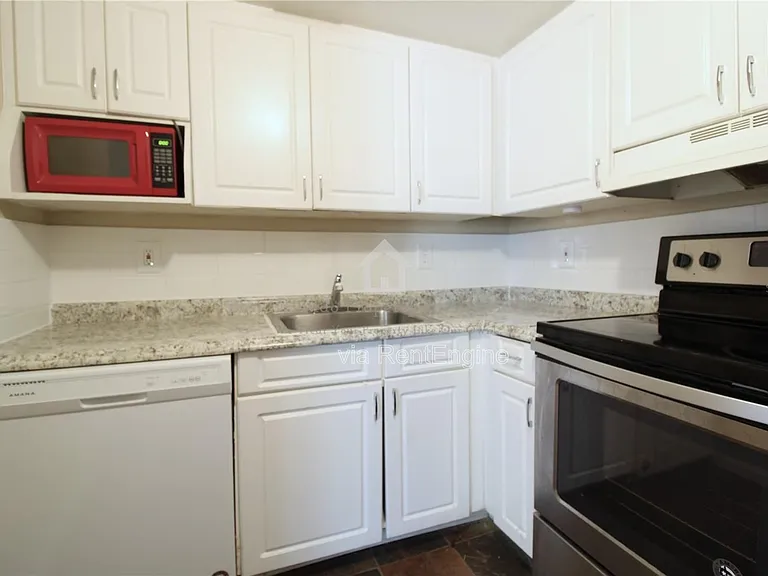 746 McDougall Ct #G-1 — Photo 9