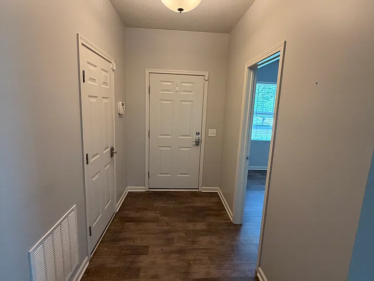 13987 Catalina Dr — Photo 5
