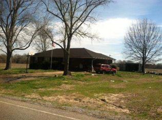 3110 Old Newbern Rd, Newbern, TN 38059