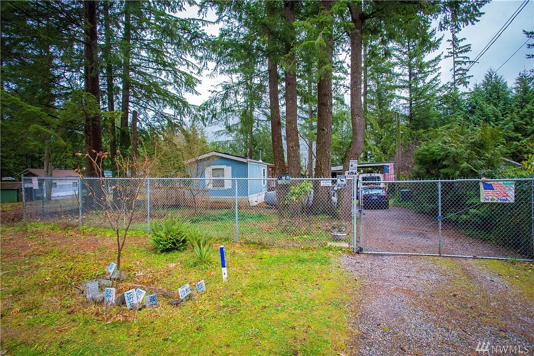 6254 Bellwood Dr photo 1