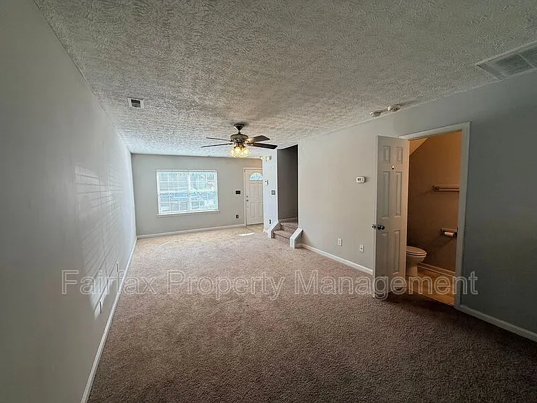 3131 Ivey Wood Ln — Photo 9