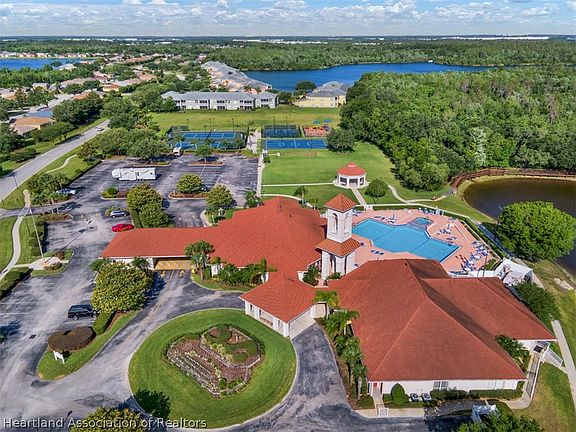 5th image of 3894 Whistlewood Cir