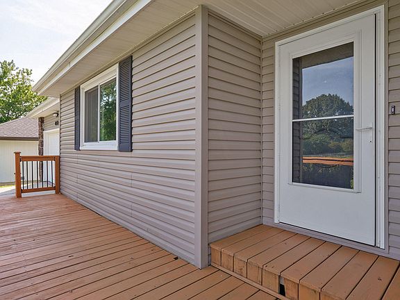 4th image of 4018 W Dahlia Drive