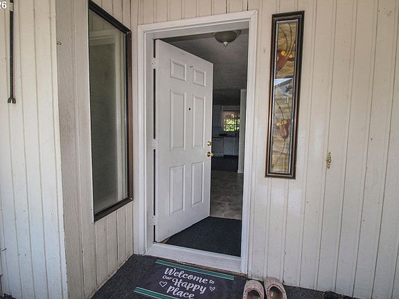 5th image of 14475 SW 20th St