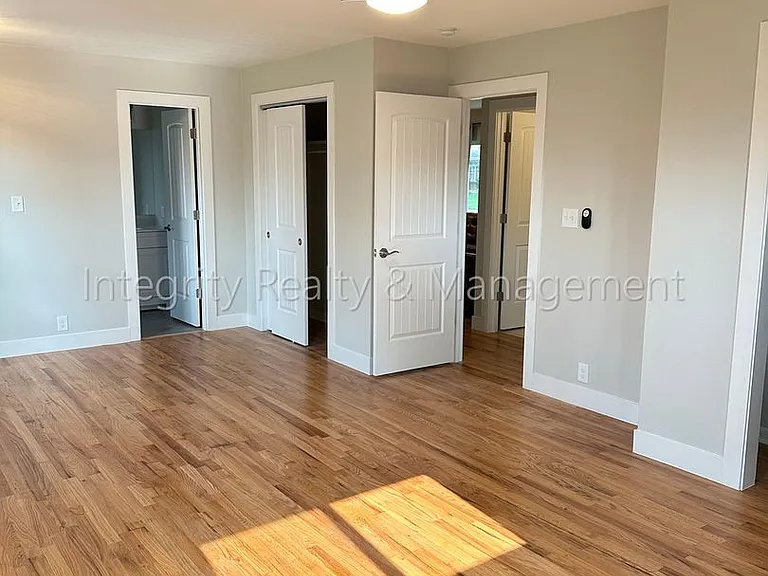 3092 W Layton Ave — Photo 20