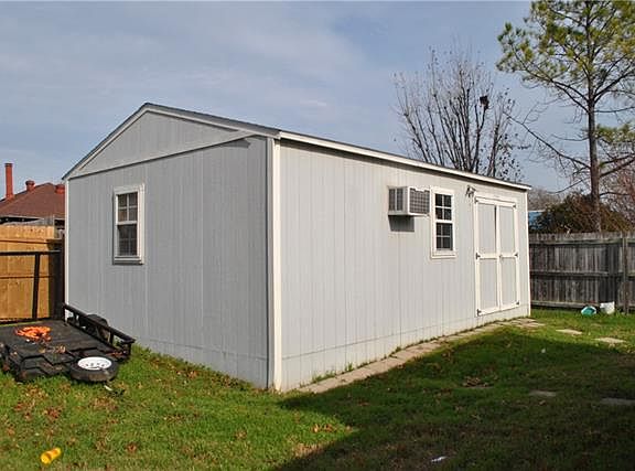 5th image of 3100 Country Creek Ln