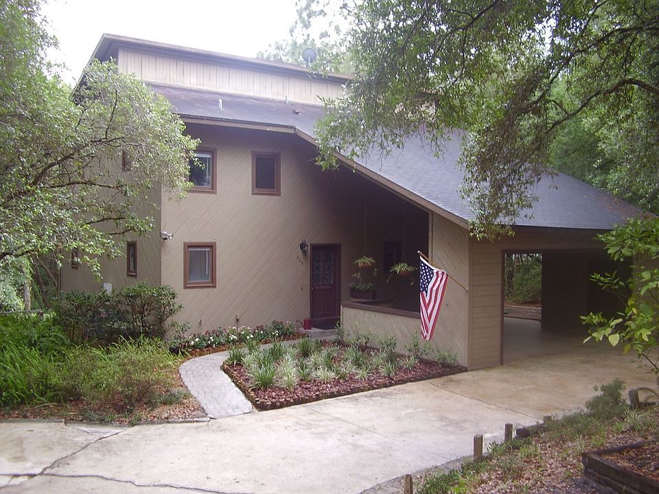 1st image of 604 Westchester Dr