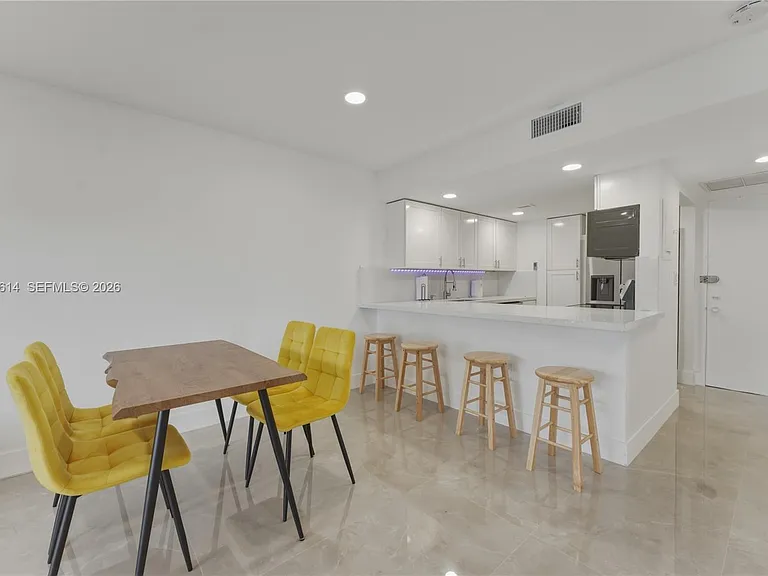 3702 NE 171st St #17 — Photo 5
