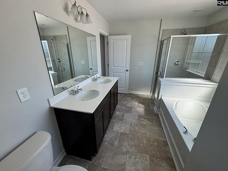 5025 Erwin Ct — Photo 11
