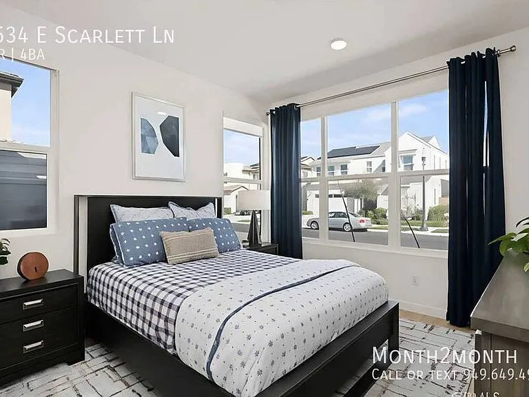 2634 E Scarlett Ln — Photo 10