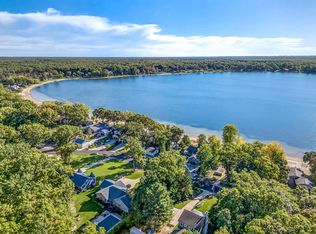 464 Grover Rd, Muskegon, MI 49442