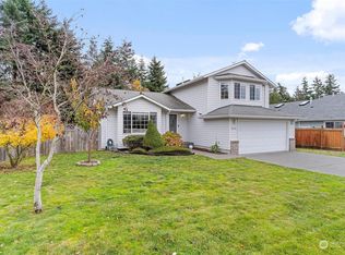 2248 SW Vista Park Dr, Oak Harbor, WA 98277