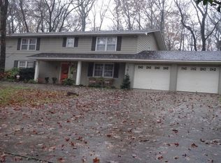 6816 Jones Valley Dr SE, Huntsville, AL 35802