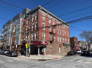 372 Communipaw Ave APT 4R, Jersey City, NJ 07304